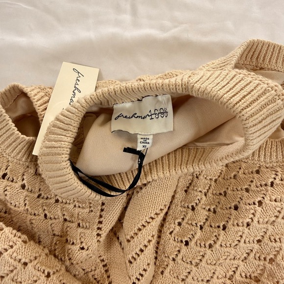 Freshman 1996 Women Tan Pointelle Knit 2 Piece Set Halter Crop Top Maxi Skirt XS - Picture 9 of 11